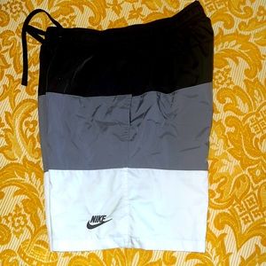 Mens/Boys Nike Short